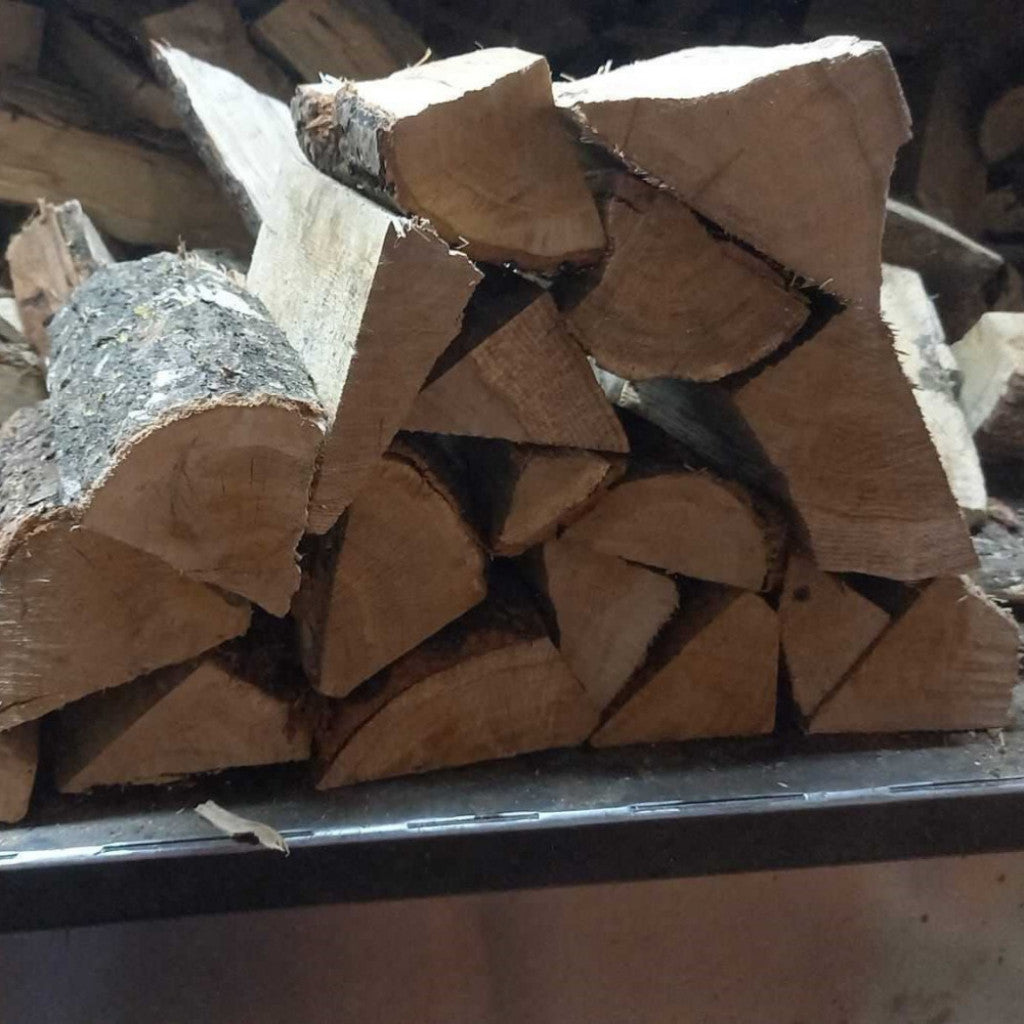 Oak Firewood 1.5m³ - 630kg Kiln Dried (4 Row) Pallet